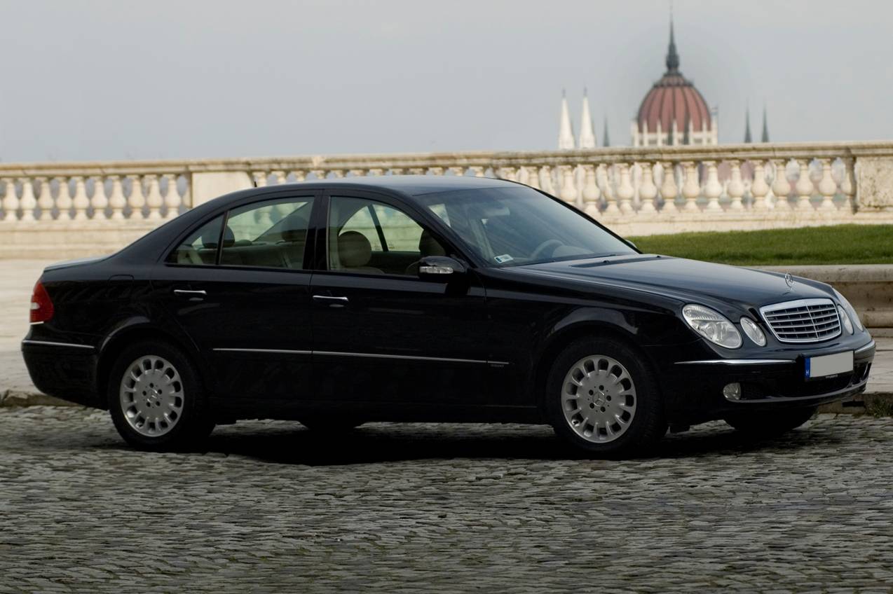 E osztályú mercedes