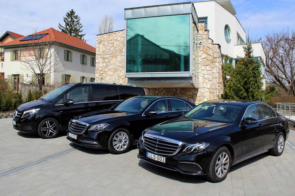 luxusautó bérlés sofőrrel